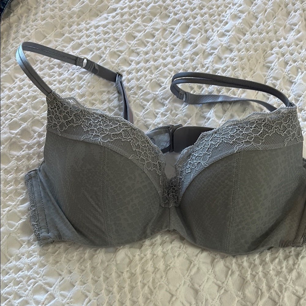 Wolford Gray Molded Cup Bra with Underwire Support